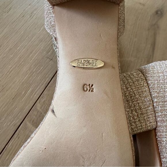 Badgley Mischka Women's Ornamented Sandal Heel 6 1/2 - Picture 4 of 11